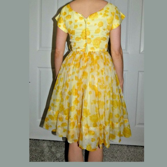 Vintage Jr Theme PROM Dress 50s Size XS Yellow Fluffy Chiffon Layers Petticoats - Picture 3 of 9